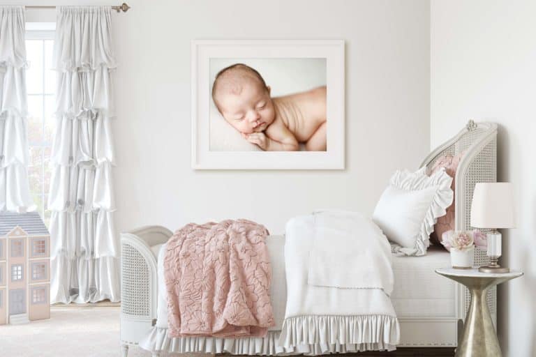How to Choose the Perfect Newborn Photographer for Your Family